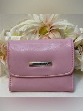 Moda Bella Pink Women's Wallet NWT